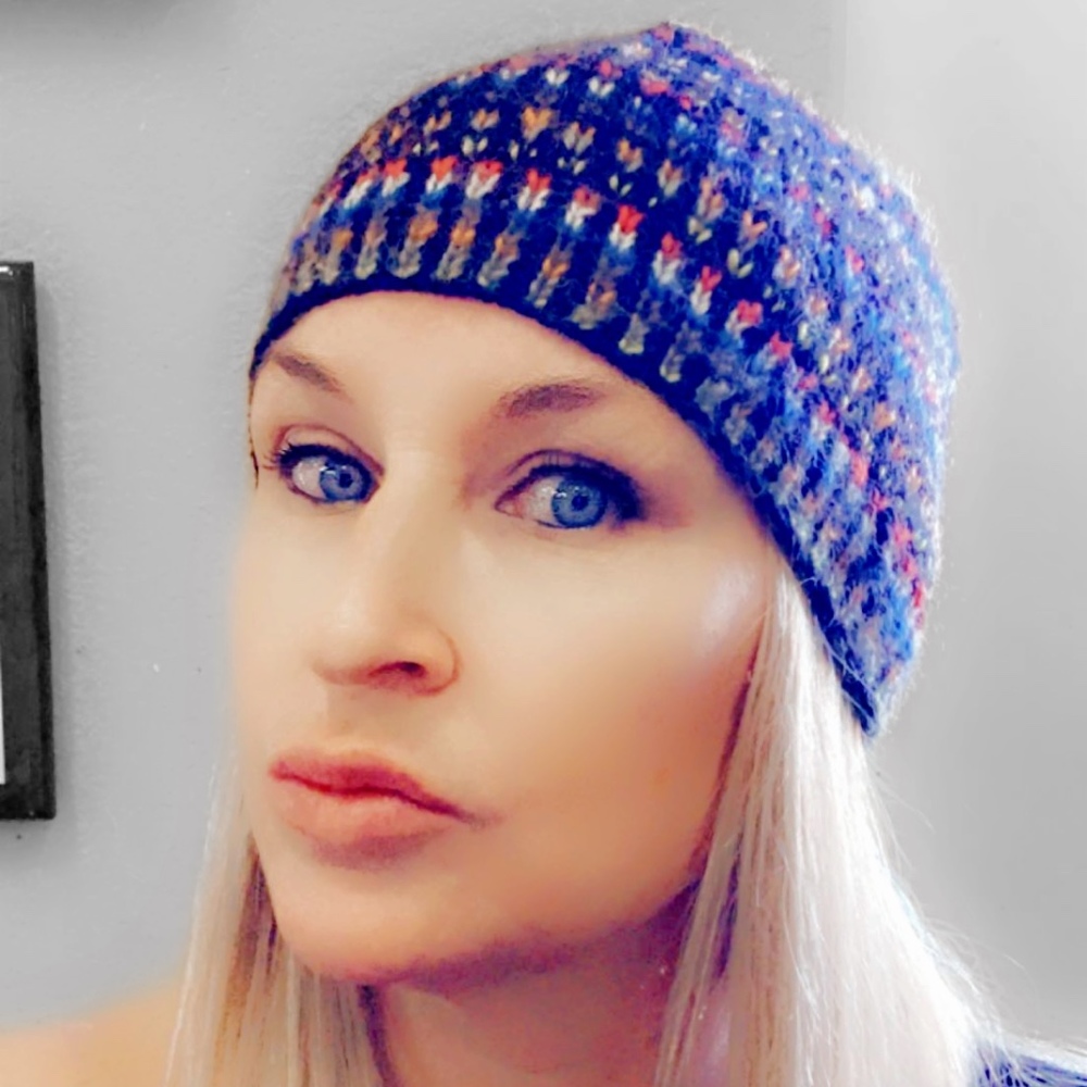Meet your Posher, Pamela